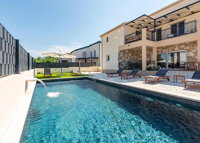 Дом отдыха Gorgeous In Врси