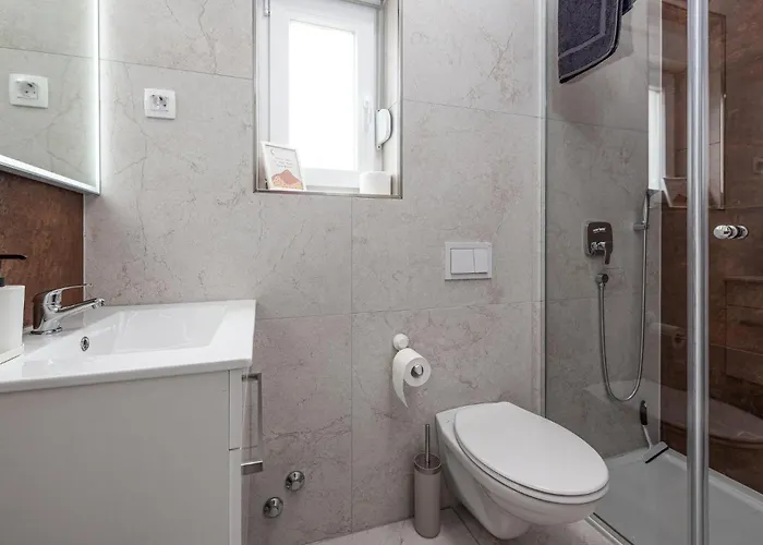 Gorgeous In Врси