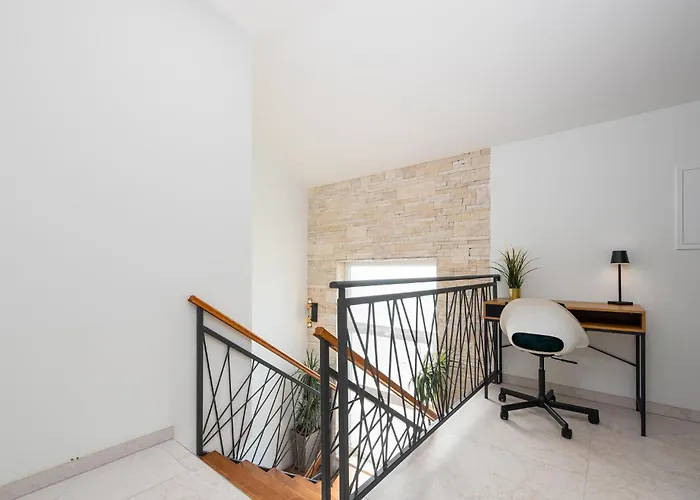 Gorgeous In Дом отдыха *